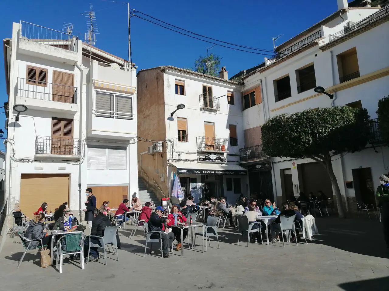 Plaza de la Baronía Chulilla Plaza de la Baronía Chulilla