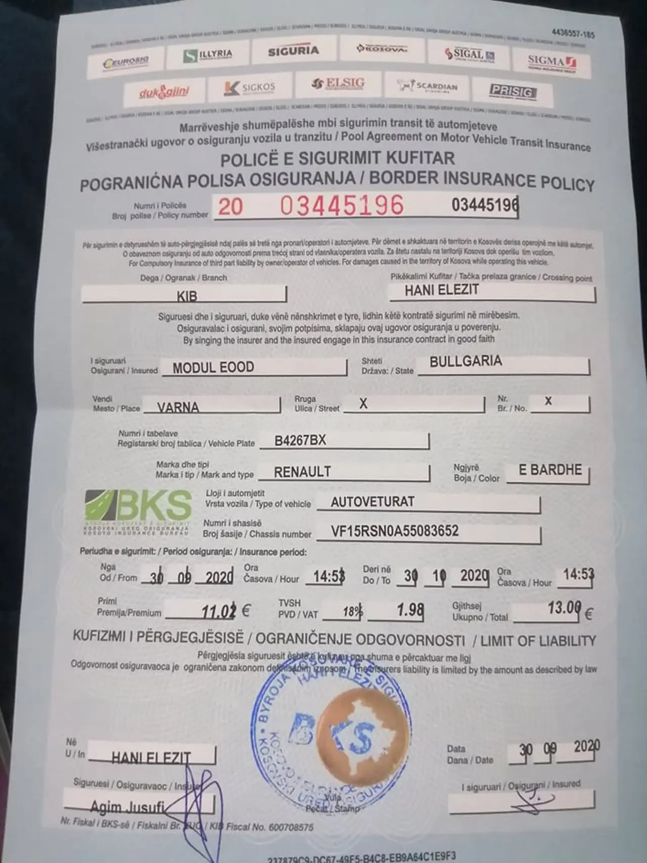 ¿Qué necesito para conducir en Kosovo con coche de alquiler?