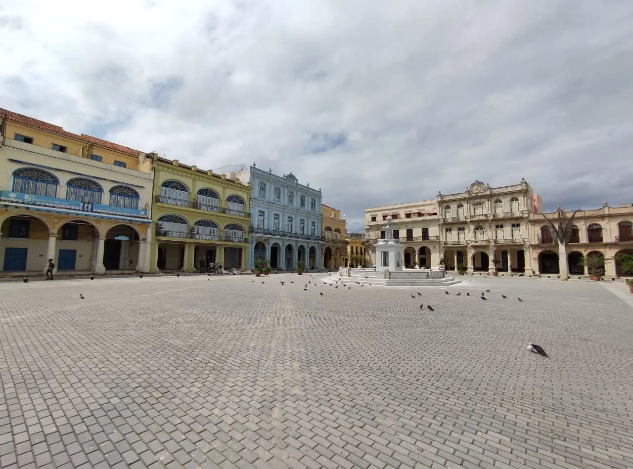 Plaza Vieja La Habana Vieja que hay que hacer.