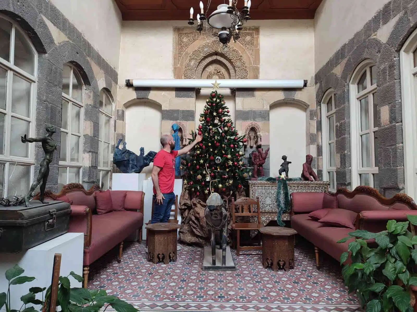En Samer Kozah Gallery. Navidad en Damasco Siria
