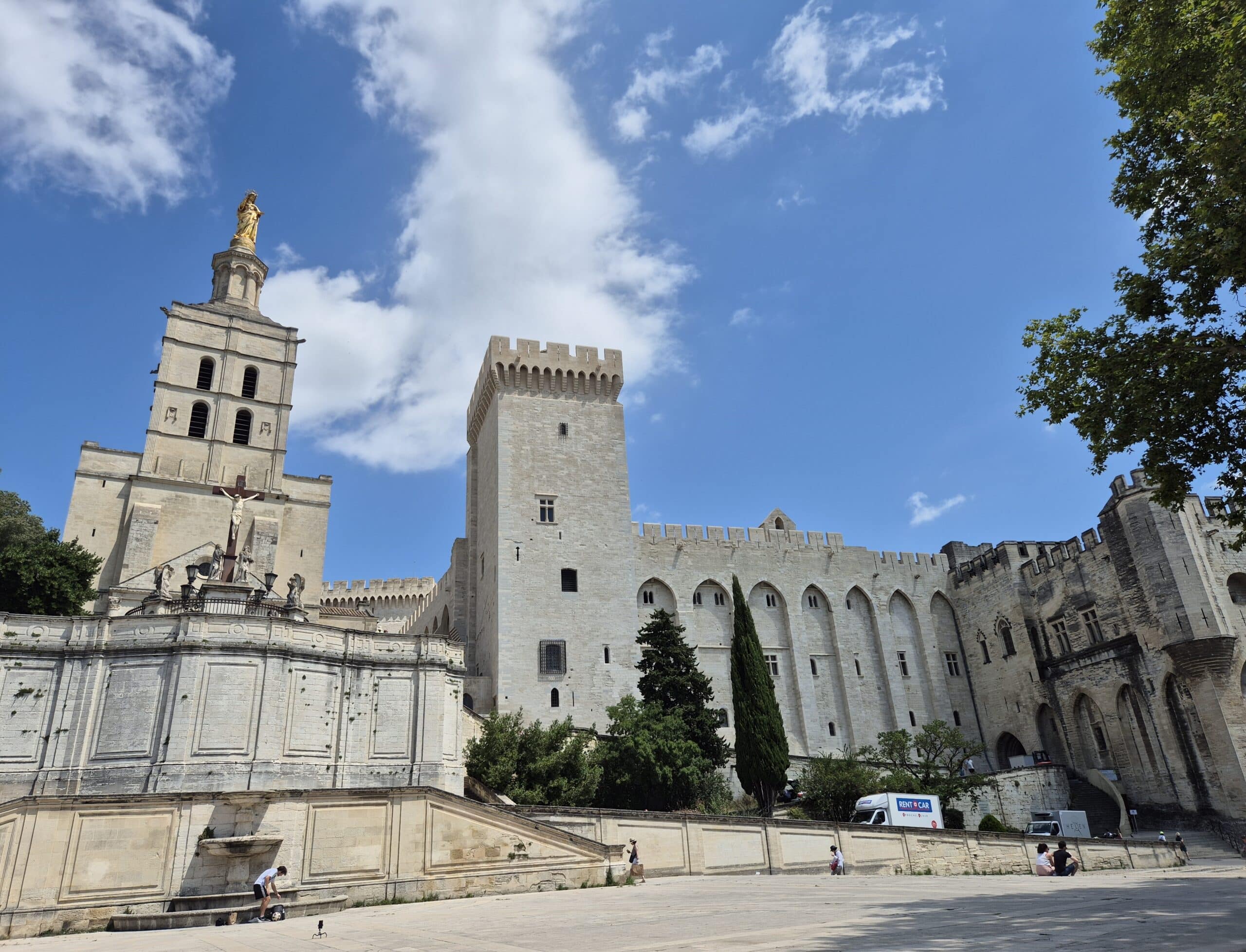 Palacio de los Papas Avignon