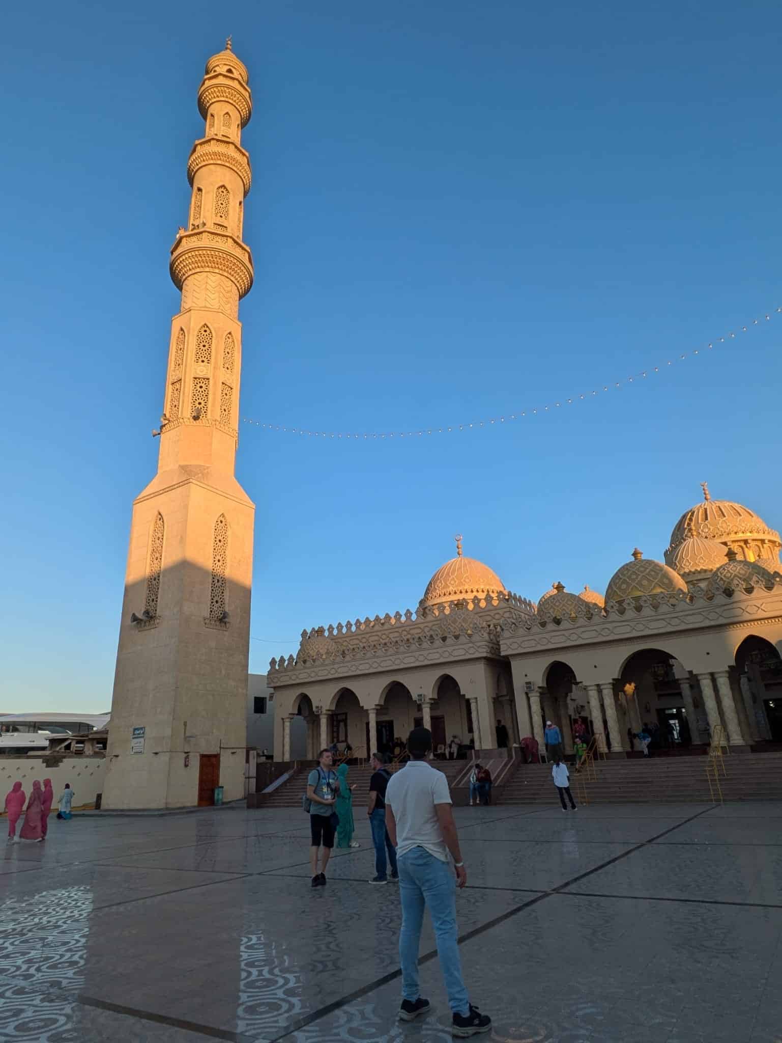 ¿Es posible visitar la Mezquita de Hurghada?